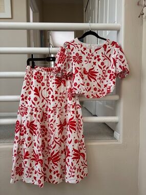 cupcakes & cashmere Red and White Floral Two-Piece Set